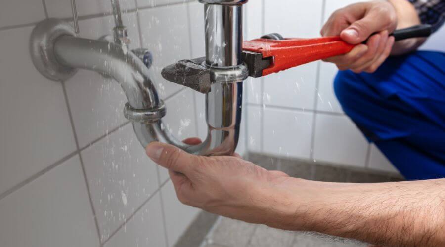 Leak Detection Services in Elkhart, IA